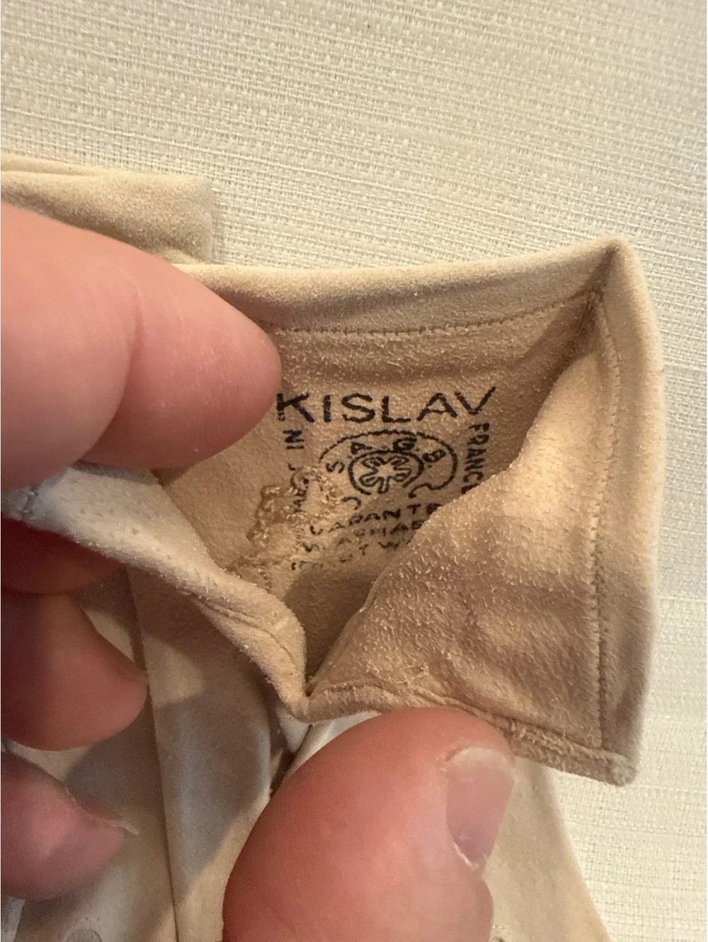 Vintage Kislav Beige Suede Gloves with Embroidered Detail
